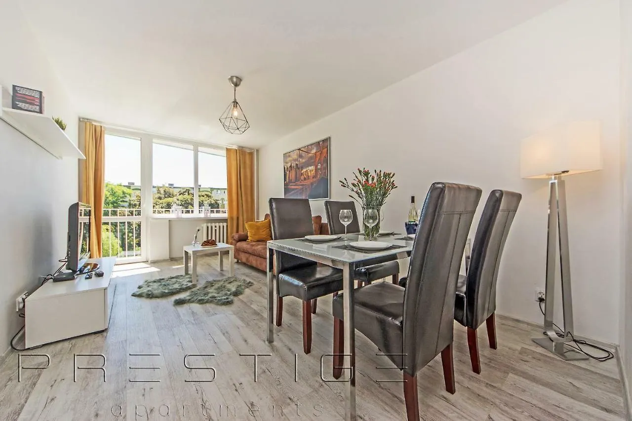 Reagan Park Apartament غدانسك شقة